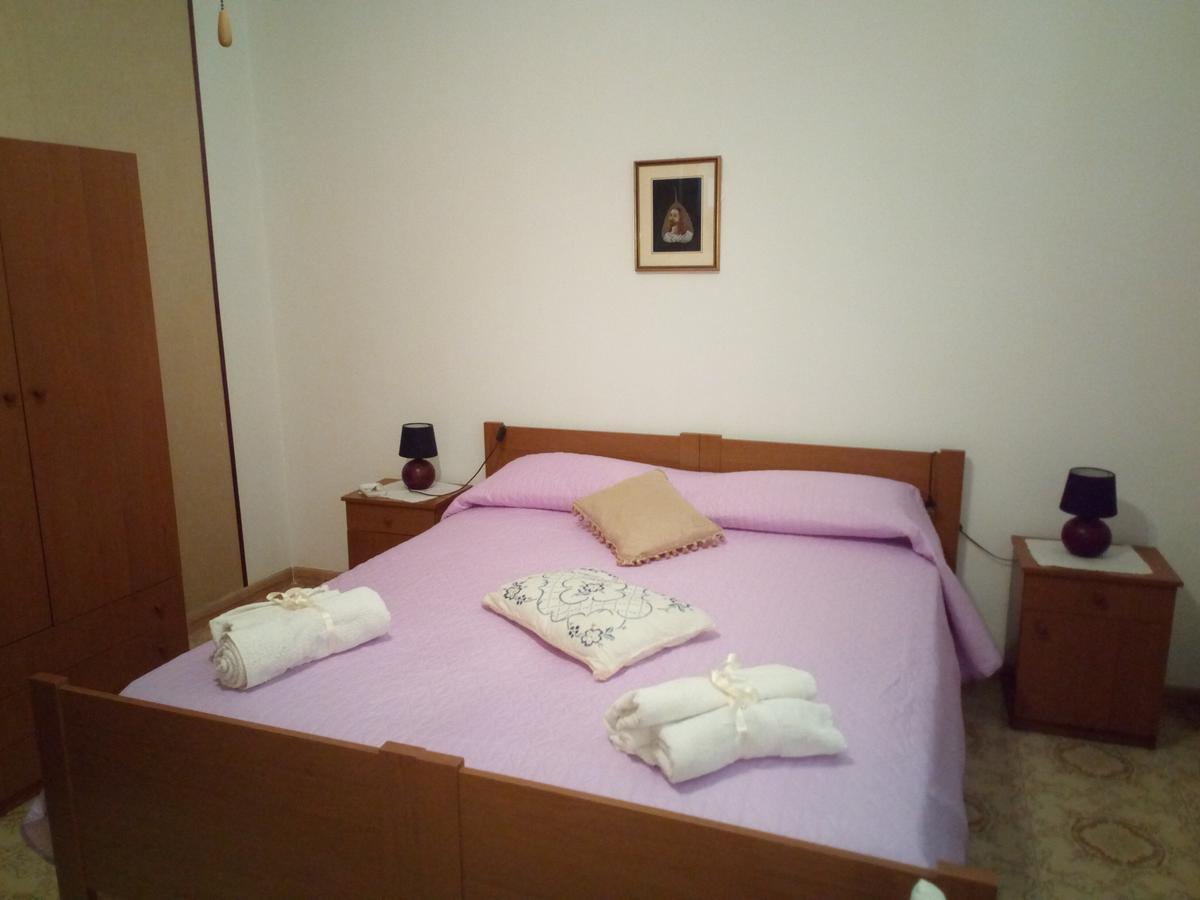 ノート La Madonnuzza Bed & Breakfast エクステリア 写真